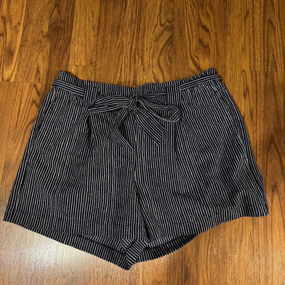 Max Studio Black and White Striped Tie-Front High-Waist Shorts